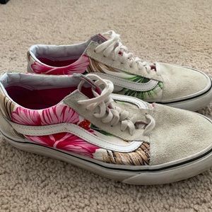 Vans Old Skool Shoes